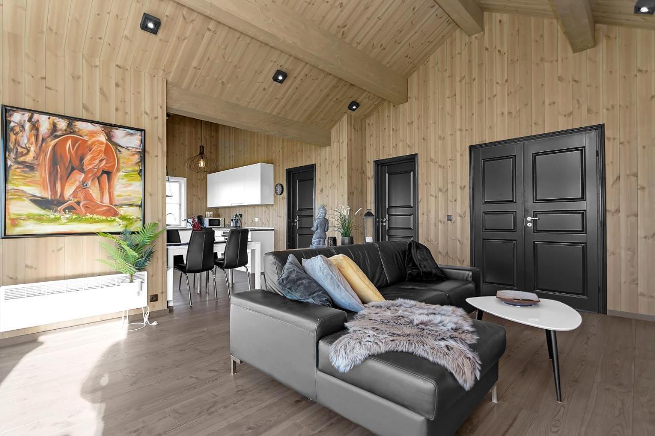 Luxury Country Cottage With 360° Mountain View Brautarholt Exterior photo